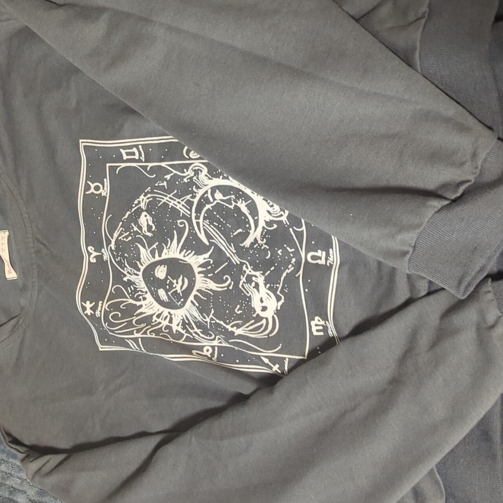 XL ROMWE Long Sleeve